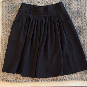 Simply Vera Vera Wang Pleats & Pockets